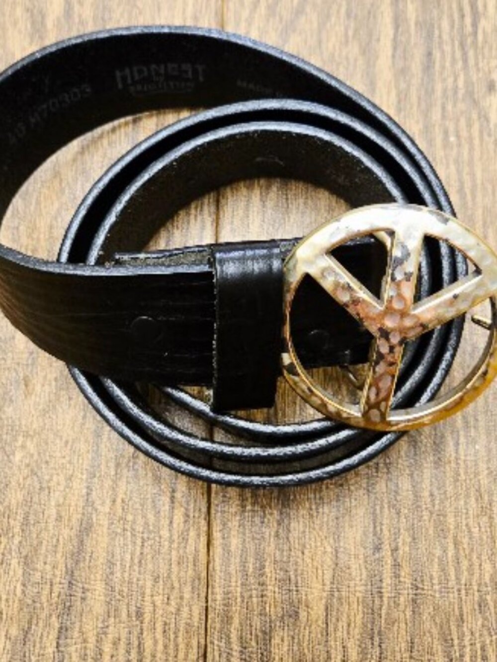 HONEST by BRIGHTON Women's Black Leather Belt w/Hammered Peace Sign Buckle - LGE